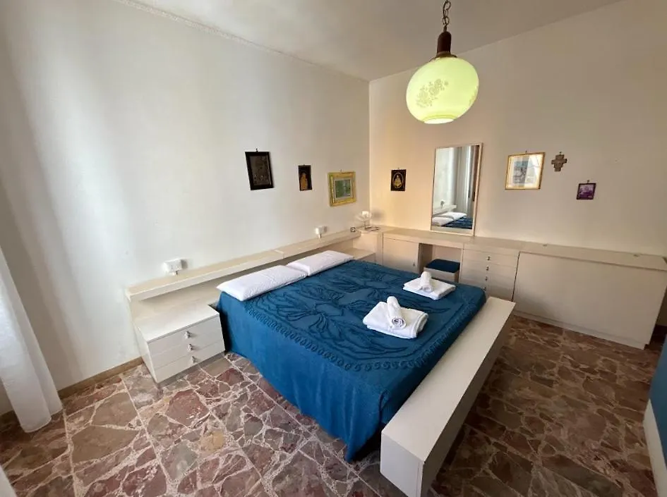 Pm 7 Via Bendetto Croce Appartement Alghero
