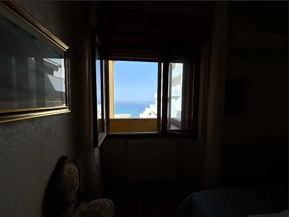 Pm 7 Via Bendetto Croce Appartement Alghero